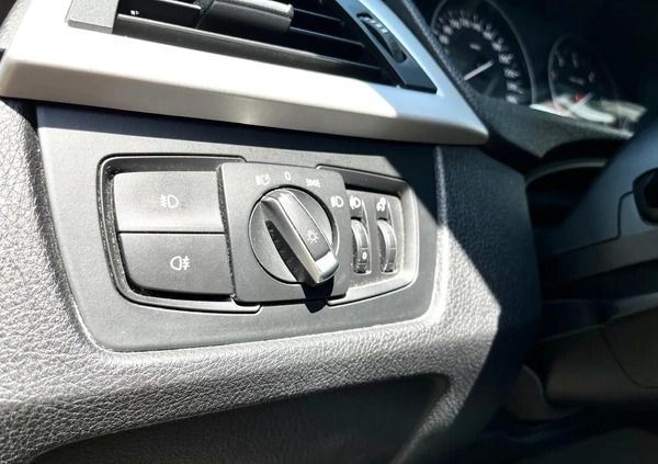 BMW Seria 3 cena 34800 przebieg: 335000, rok produkcji 2013 z Mrozy małe 667